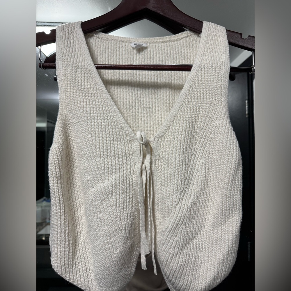 Elegant Garage Cream Knit Tie Front Vest Top XS